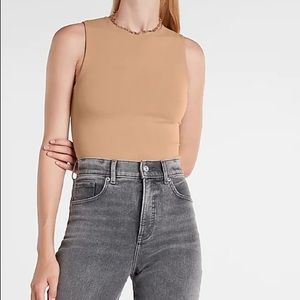 EXPRESS Body Contour Crew Neck Tank (size S)